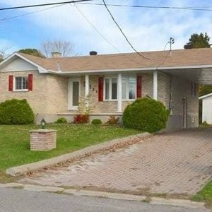 Meet your Posher, Danny-